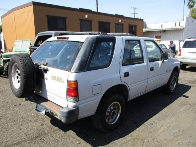 1993 Isuzu Rodeo S - photo 3