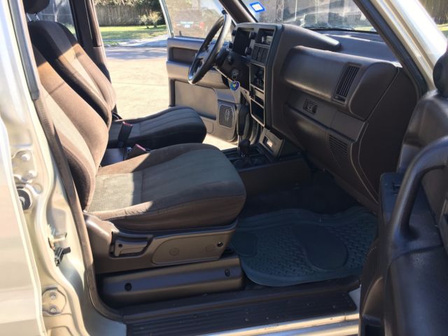 1993 Isuzu Trooper - photo 12