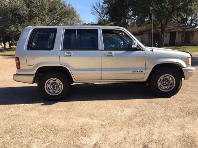 1993 Isuzu Trooper - photo 8