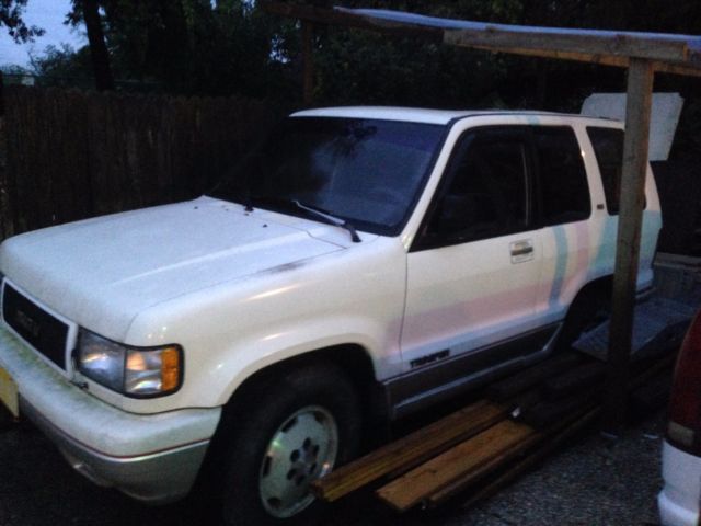 1993 Isuzu Trooper SWB