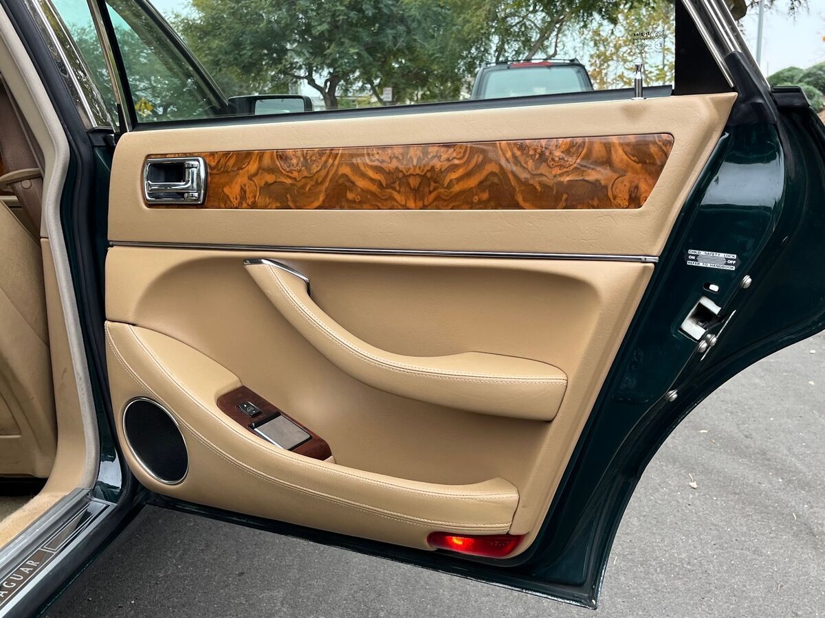 1993 JAGUAR XJ XJ6 - photo 12