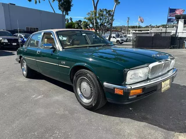 1993 Jaguar XJ, with 40195 Miles available now! 1993 Jaguar XJ XJ6 Sedan 4D