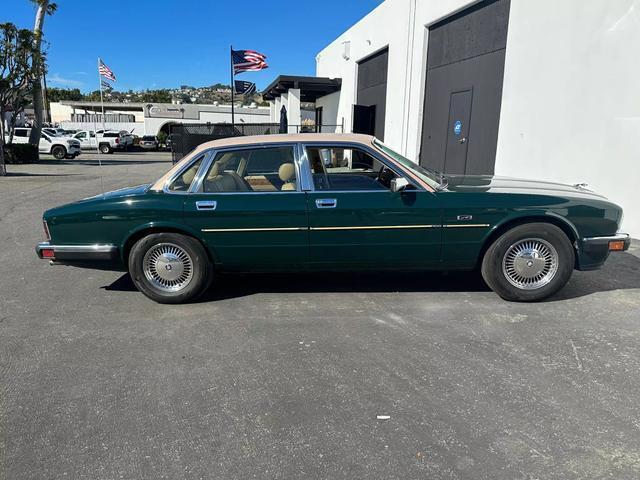 1993 Jaguar XJ XJ6 Sedan 4D - photo 3