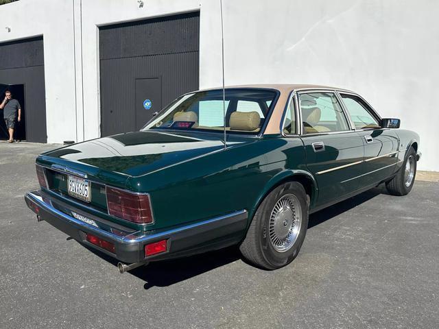 1993 Jaguar XJ XJ6 Sedan 4D - photo 4