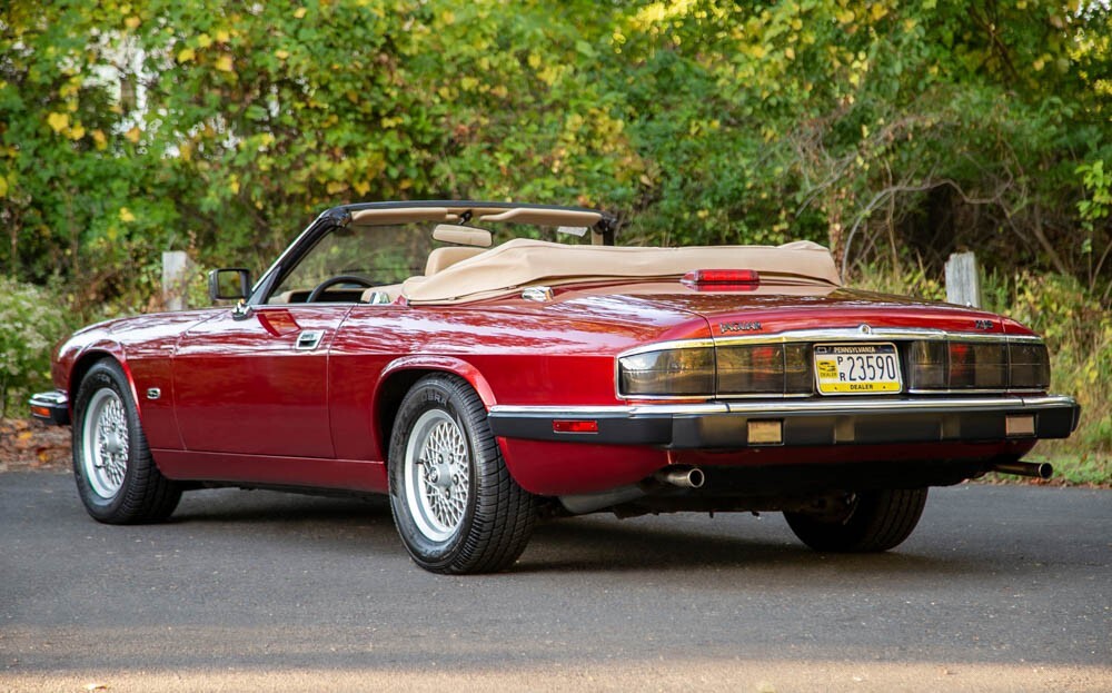 1993 Jaguar XJS Low 74k mi Convertible  Spent Life in NV CARFAX WE SHIP! - photo 3