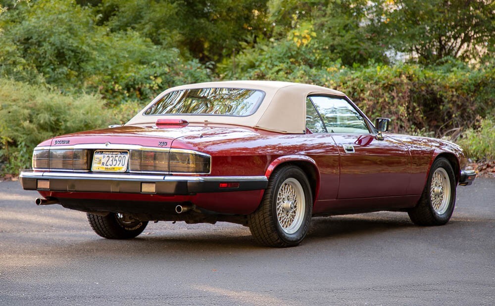 1993 Jaguar XJS Low 74k mi Convertible  Spent Life in NV CARFAX WE SHIP! - photo 6