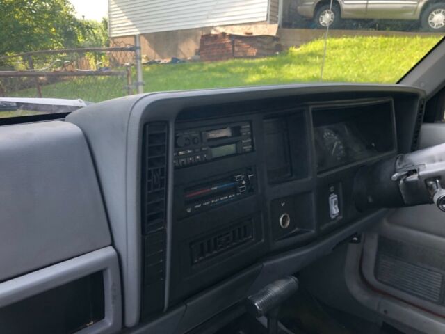 1993 Jeep Cherokee se - photo 10