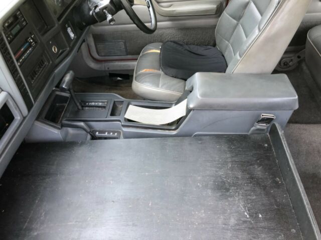 1993 Jeep Cherokee se - photo 8