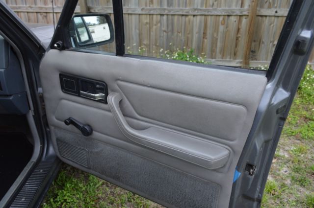 1993 Jeep Cherokee - photo 8