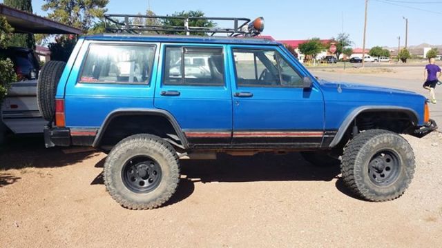 1993 Jeep Cherokee - photo 2
