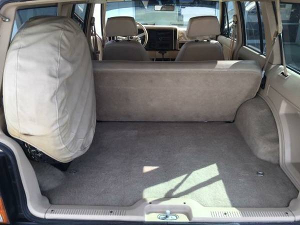 1993 Jeep Cherokee - photo 9