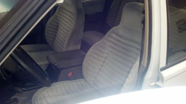 1993 Jeep Cherokee Laredo - photo 11