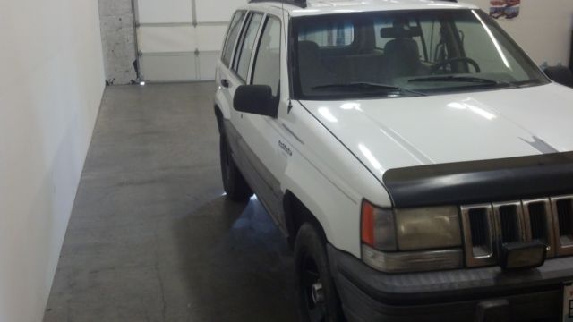 1993 Jeep Cherokee Laredo - photo 3