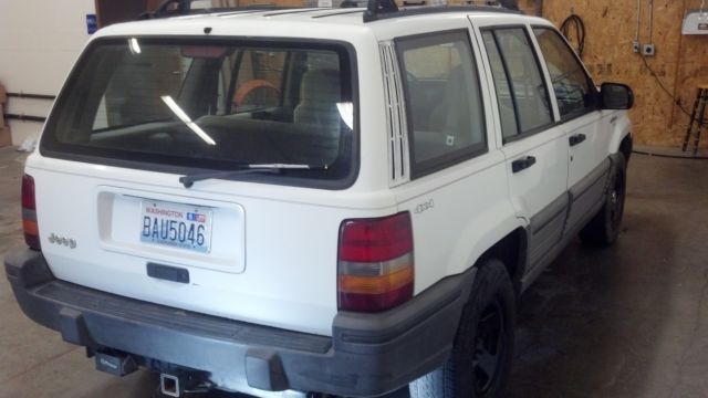 1993 Jeep Cherokee Laredo - photo 4