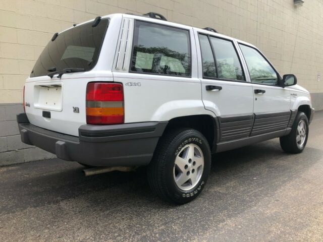 1993 Jeep Grand Cherokee Laredo - photo 3