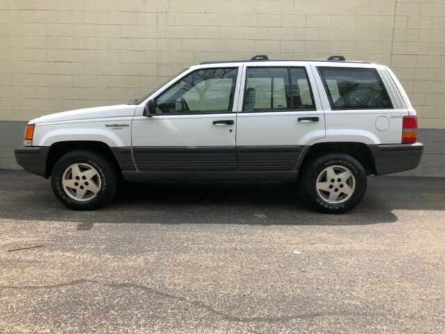1993 Jeep Grand Cherokee Laredo - photo 5