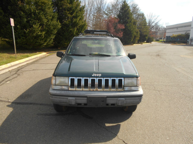 1993 Jeep Grand Cherokee Laredo Sport Utility 4-Door - photo 2