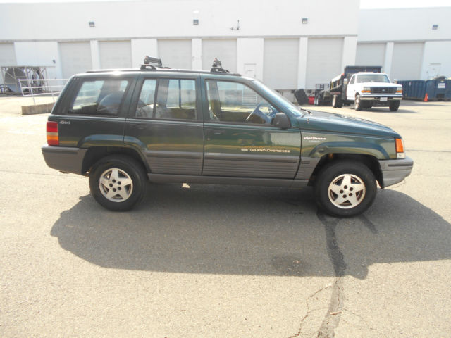 1993 Jeep Grand Cherokee Laredo Sport Utility 4-Door - photo 4