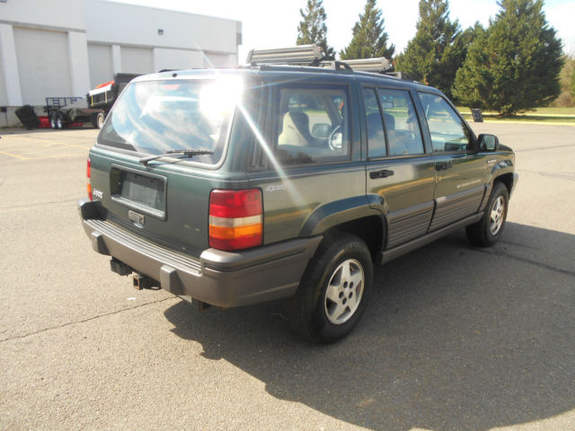 1993 Jeep Grand Cherokee Laredo Sport Utility 4-Door - photo 5