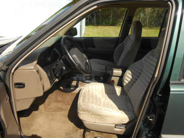 1993 Jeep Grand Cherokee Laredo Sport Utility 4-Door - photo 8