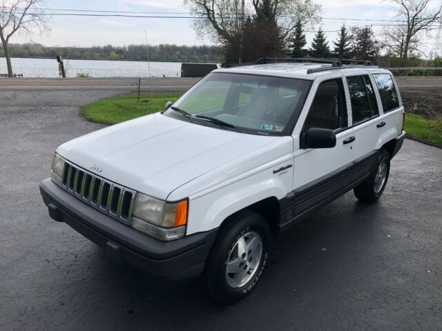1993 Jeep Grand Cherokee Laredo - photo 3