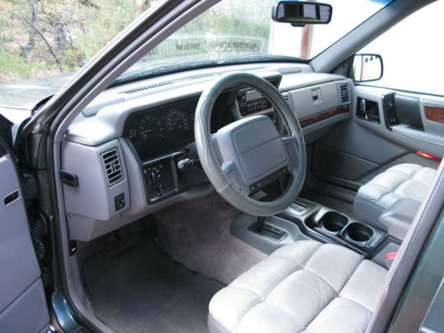 1993 Jeep Wagoneer - photo 12