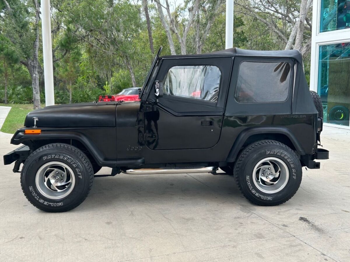 1993 Jeep Wrangler "S" - photo 11
