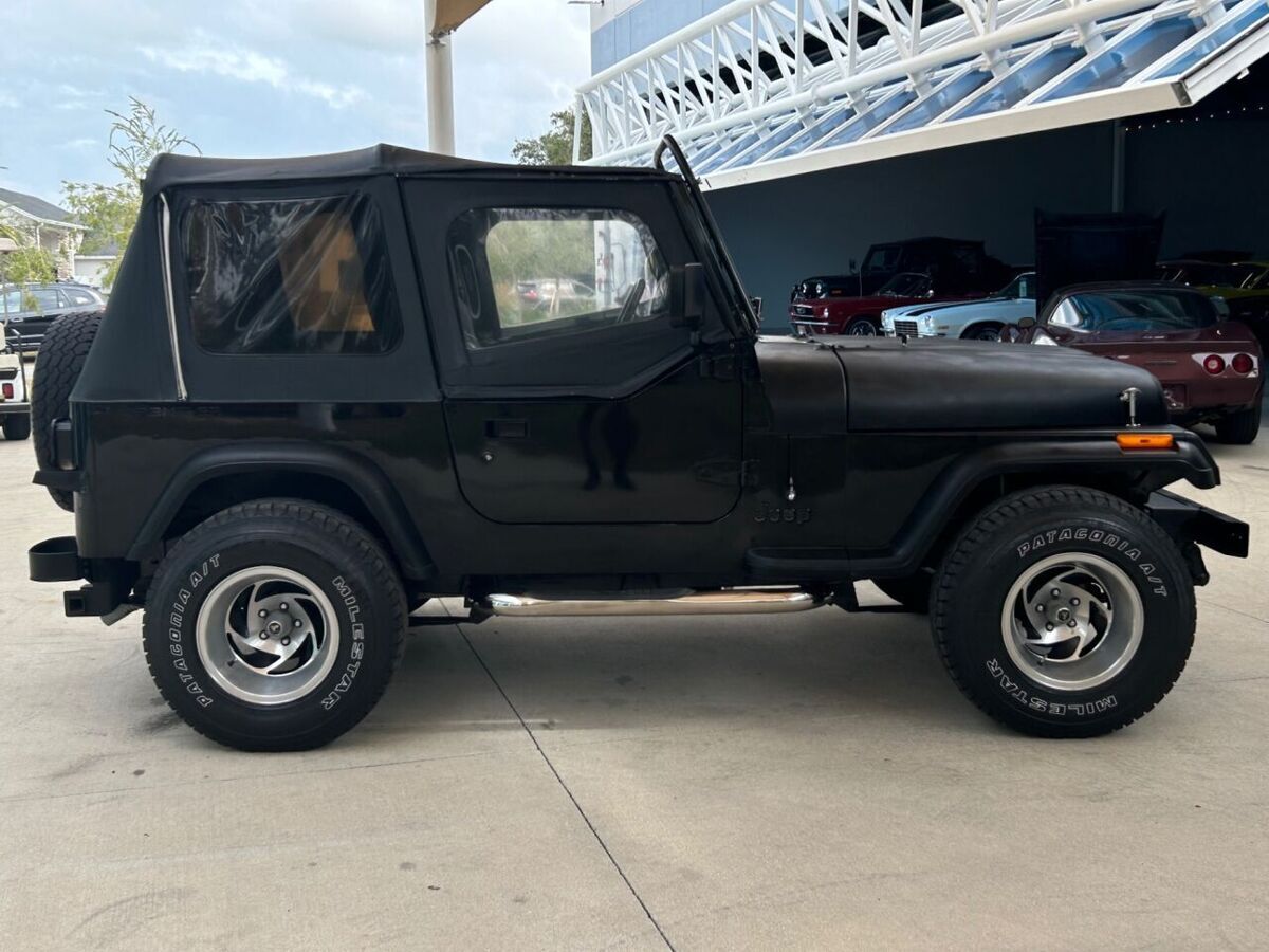 1993 Jeep Wrangler "S" - photo 4
