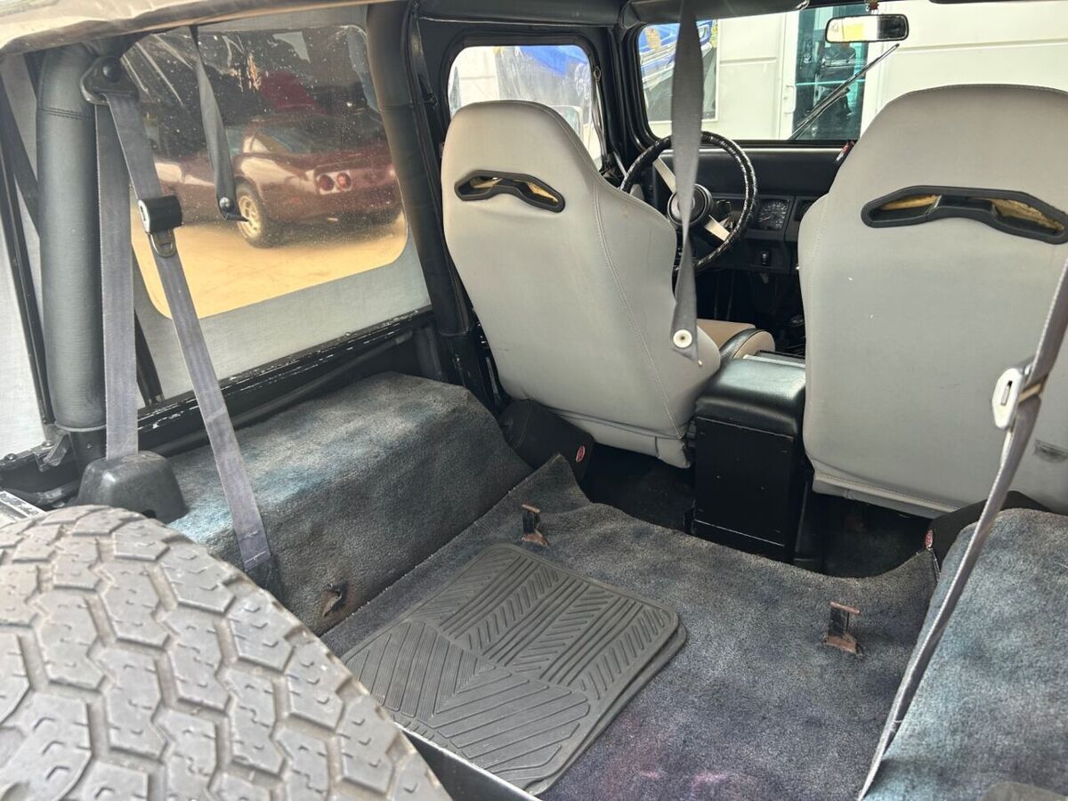 1993 Jeep Wrangler "S" - photo 7