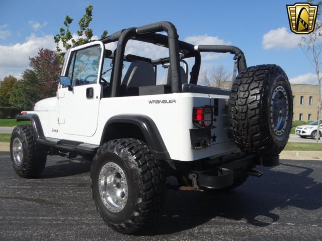 1993 Jeep Wrangler Base Sport Utility 2-Door - photo 12