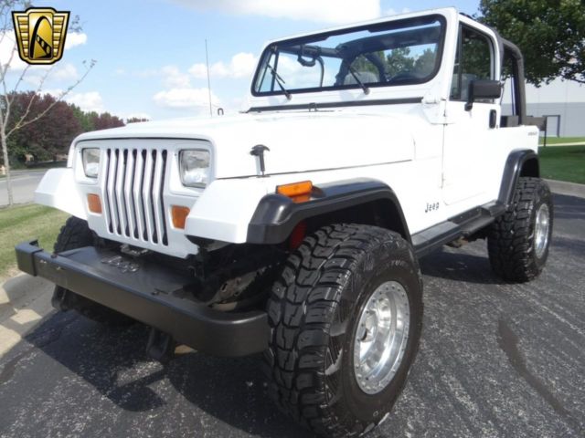 1993 Jeep Wrangler Base Sport Utility 2-Door - photo 4