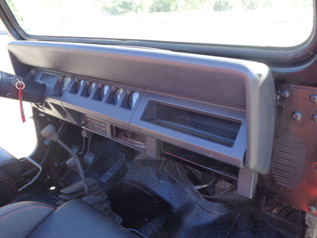 1993 Jeep Wrangler YJ - photo 12