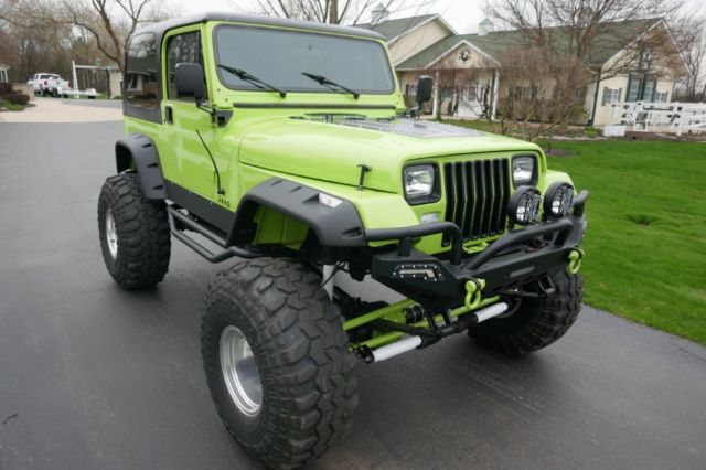 1993 Jeep Wrangler NO RESERVE-4X4-YJ WRANGLER-CUSTOM - photo 2
