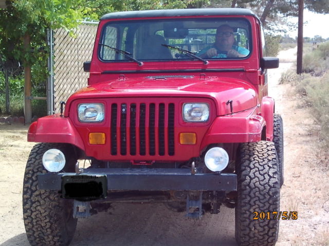 1993 Jeep Wrangler Base Sport Utility 2-Door 1993 Jeep Wrangler Base Sport Utility 2-Door