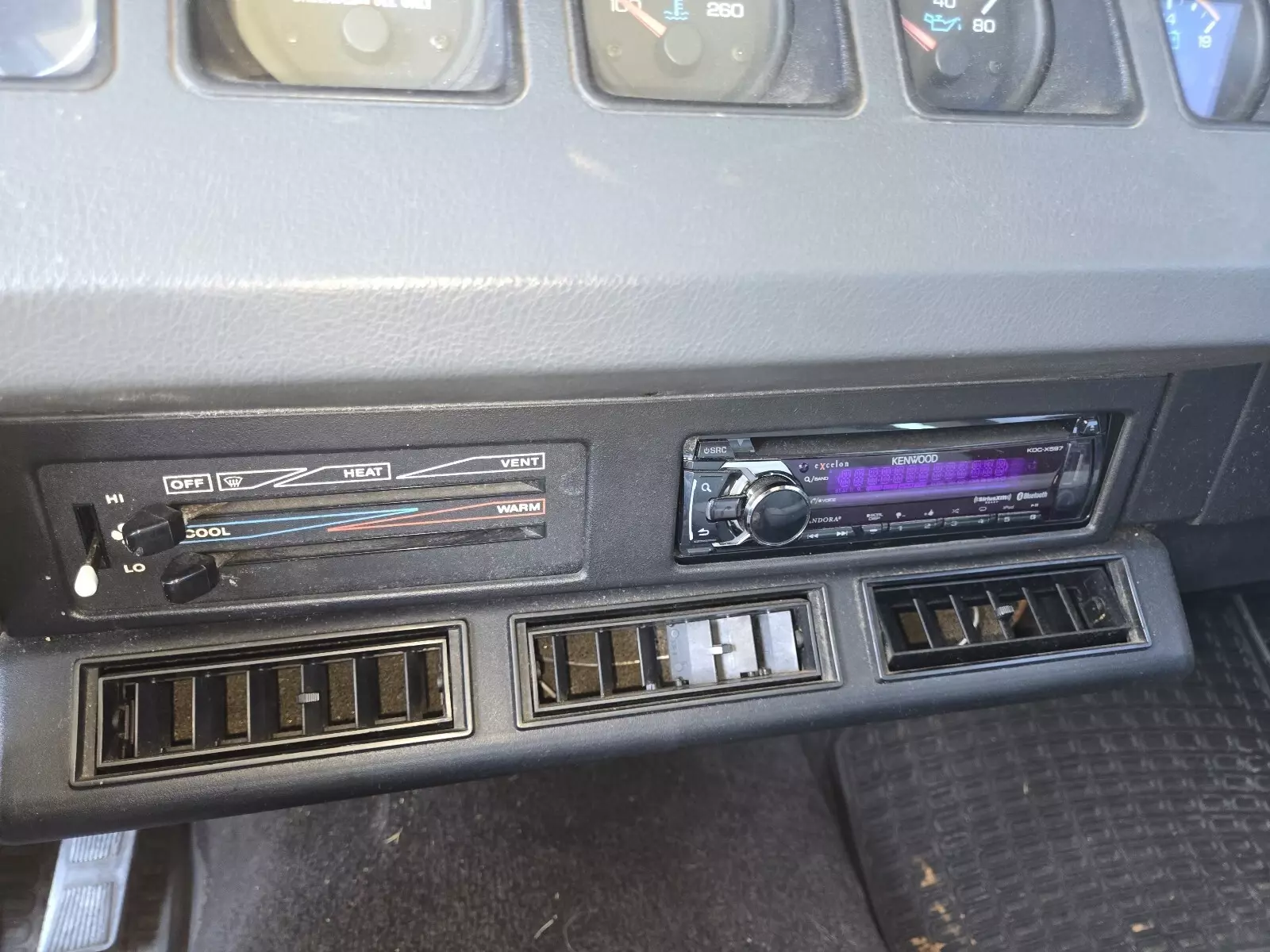 1993 Jeep Wrangler RENEGADE - photo 6