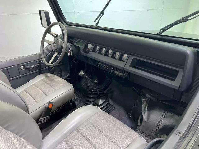 1993 Jeep Wrangler S Sport Utility - photo 13