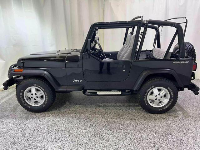 1993 Jeep Wrangler S Sport Utility - photo 5