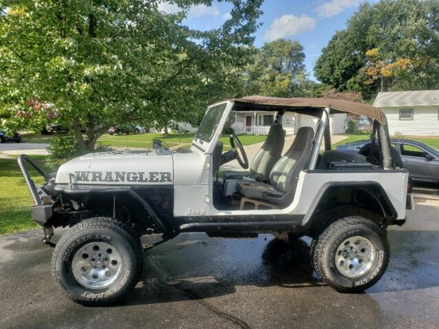 1993 Jeep Wrangler Tube Fenders, rock sliders - photo 5