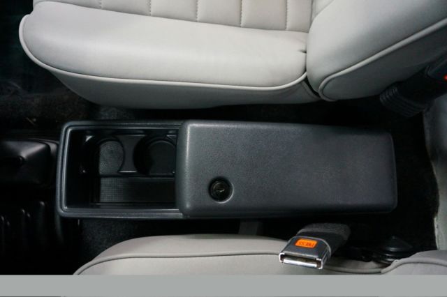1993 Jeep Wrangler Renegade - photo 10