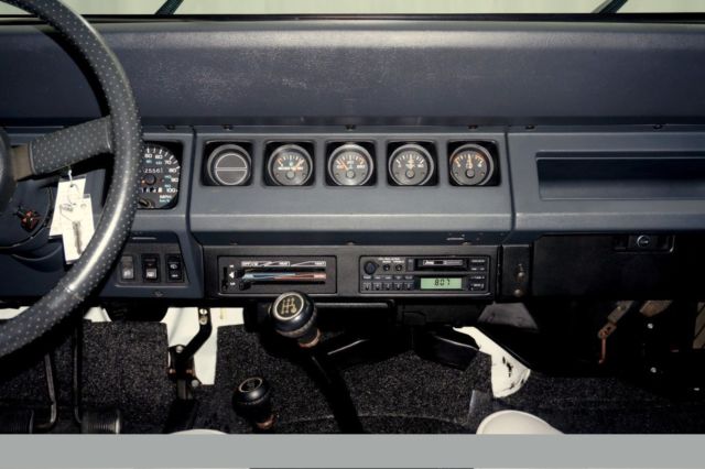 1993 Jeep Wrangler Renegade - photo 9