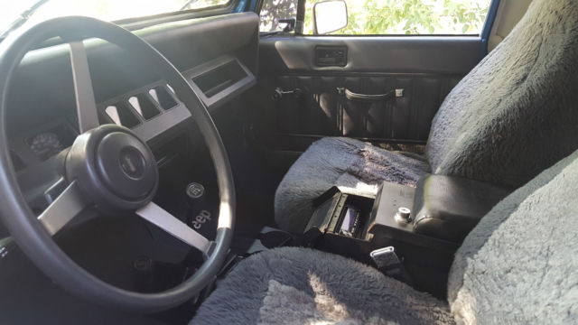 1993 Jeep Wrangler S Sport Utility 2-Door - photo 7
