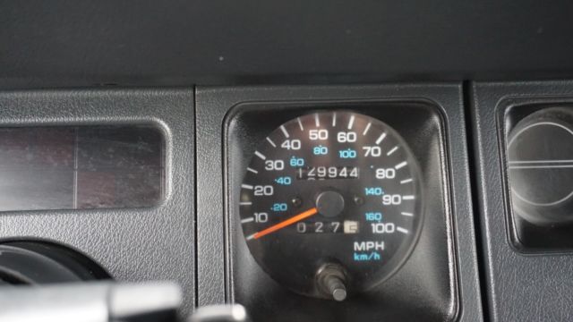 1993 Jeep Wrangler - photo 2