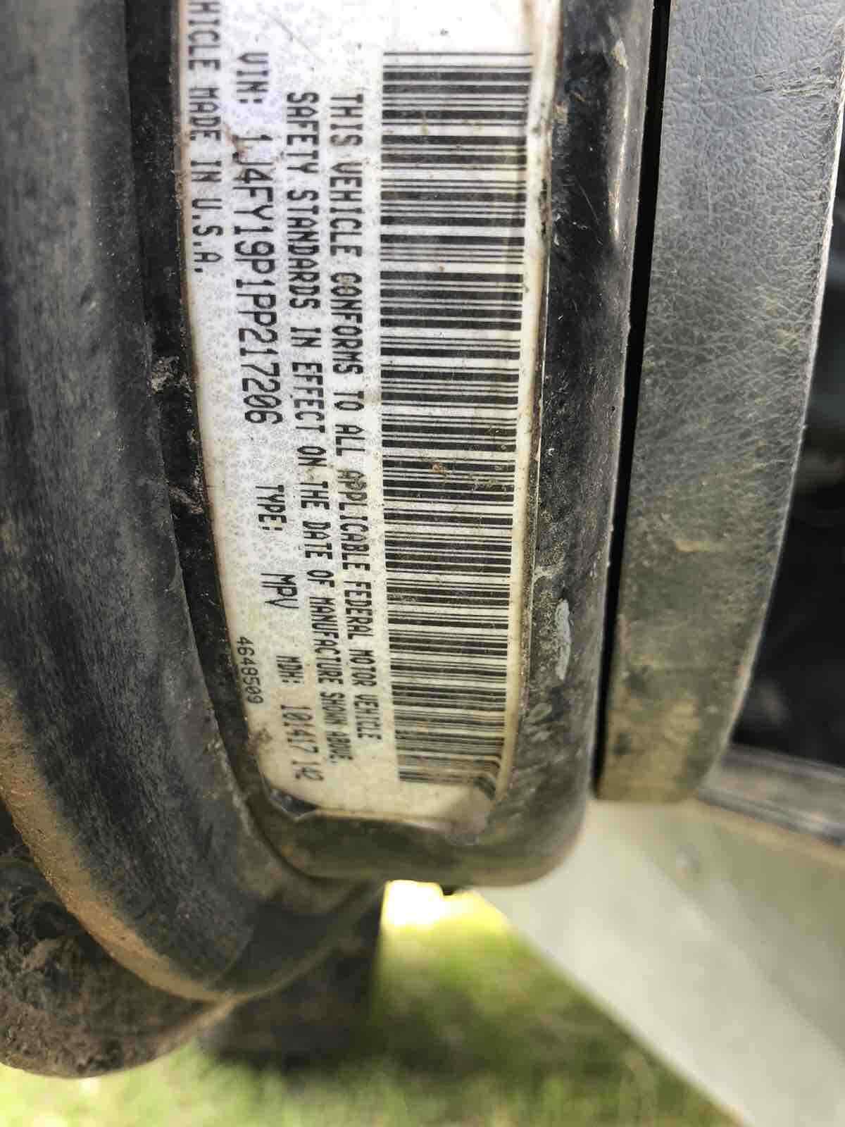 1993 Jeep Wrangler S - photo 4