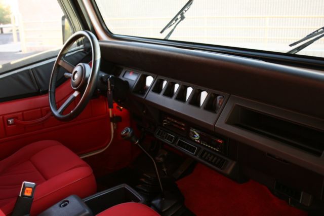 1993 Jeep Wrangler Renegade - photo 5