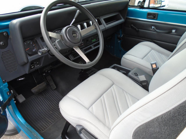 1993 Jeep Wrangler - photo 10