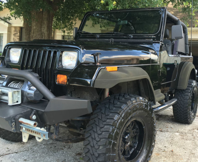 1993 Jeep Wrangler - photo 2