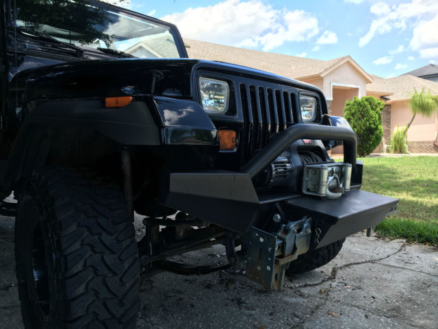 1993 Jeep Wrangler - photo 3