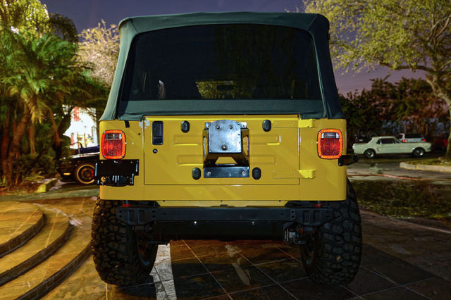 1993 Jeep Wrangler - photo 4