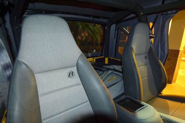 1993 Jeep Wrangler - photo 8