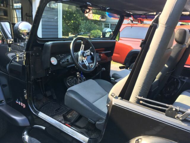 1993 Jeep Wrangler - photo 7